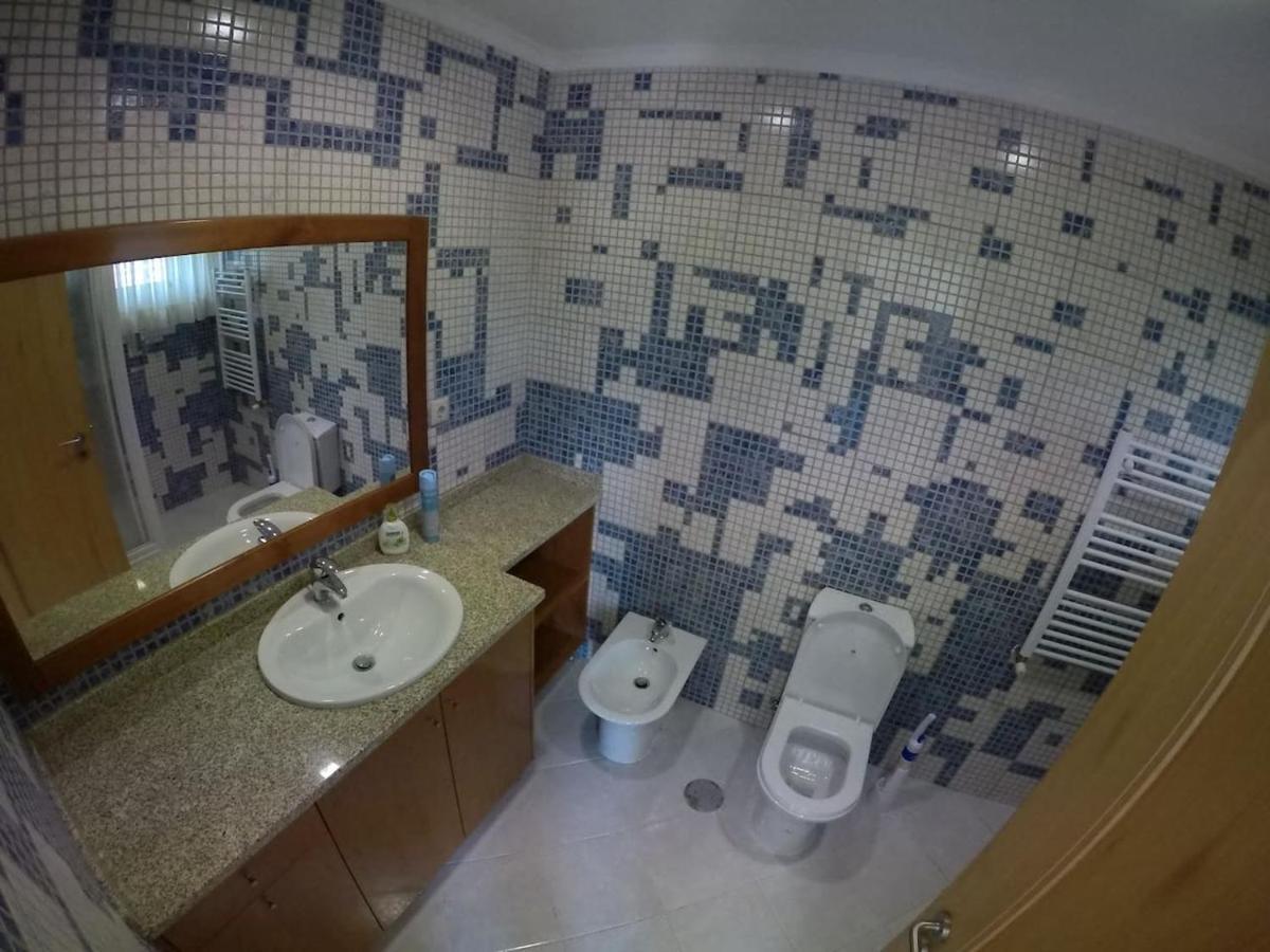 Valadas Guest House Canedo  Екстер'єр фото
