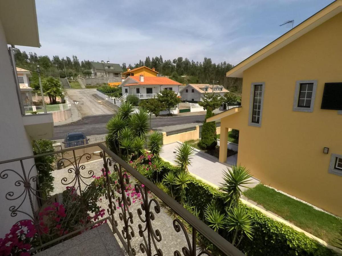 Valadas Guest House Canedo  Екстер'єр фото