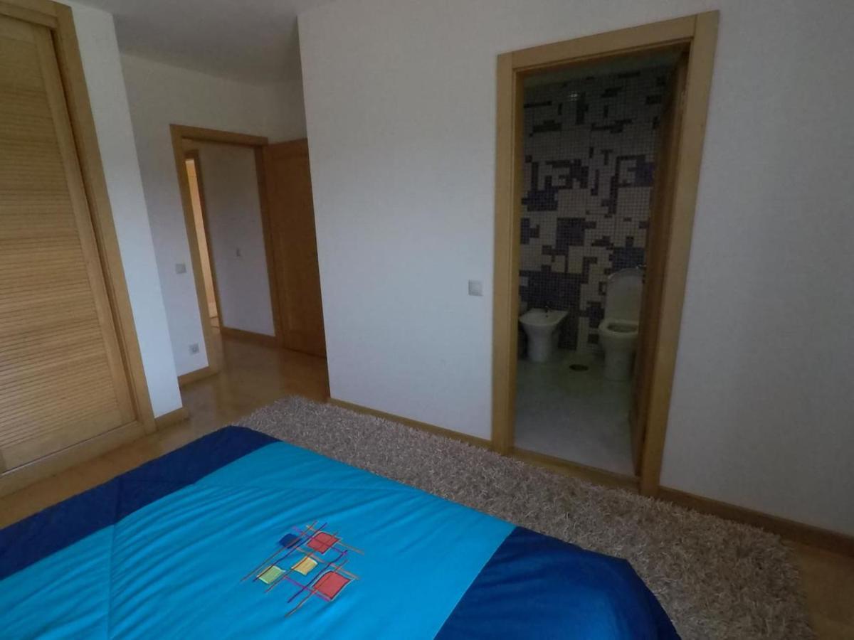Valadas Guest House Canedo  Екстер'єр фото