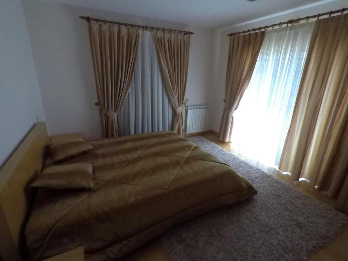 Valadas Guest House Canedo  Екстер'єр фото